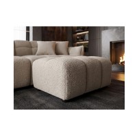 Pouf MOONI beige champagne vu rapprochée