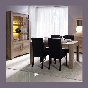 Vitrine FARRA avec LED mis en situation avec tous les meubles de la collection