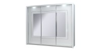 Armoire trois portes coulissantes PANAREA. Miroirs inclus. Eclairage LED intégré. Finition chrome. Mobilier design