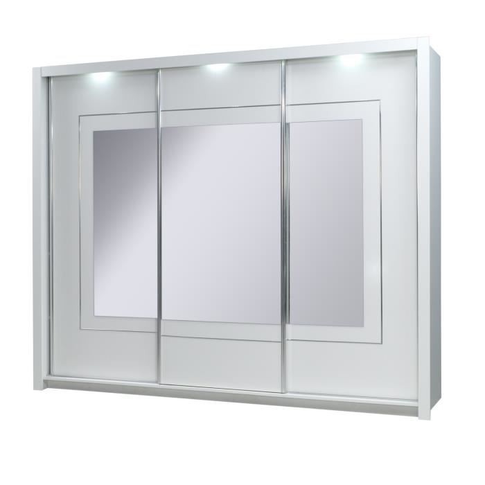 Armoire trois portes coulissantes PANAREA. Miroirs inclus. Eclairage LED intégré. Finition chrome. Mobilier design