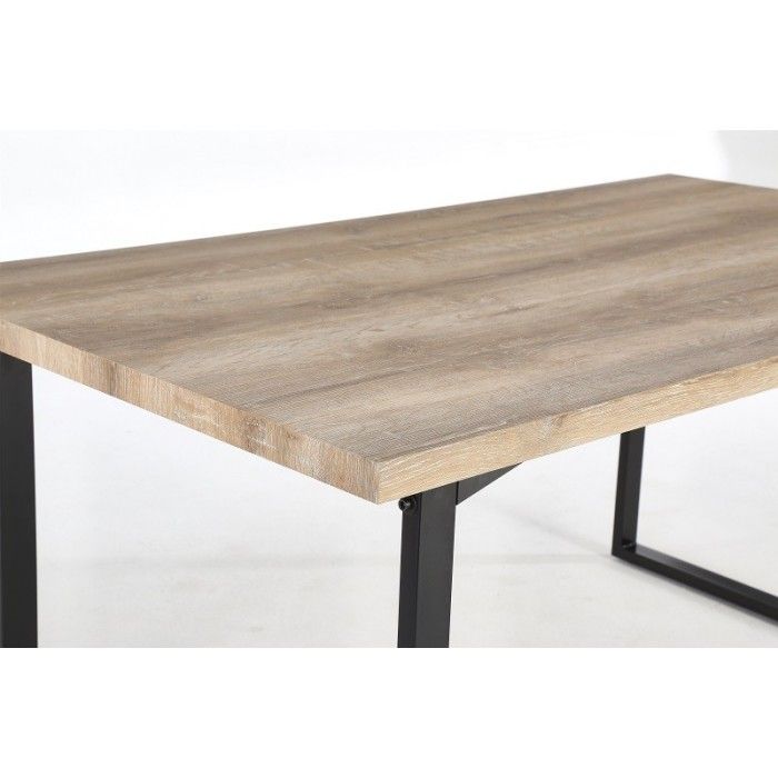 Table DAVID avec plateau en MDF et pieds en acier noir. Design type industriel pour votre intérieur