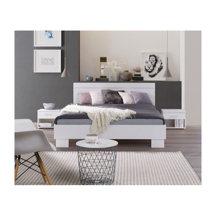 Chambre à coucher complète COMO. Lit 160X200 avec sommier, garde robe, chevets, commode.