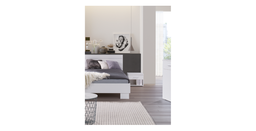 Ensemble design pour chambre à coucher COMO. Lit 160X200 cm avec sommier + tables de chevet + commode.
