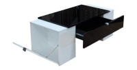 Table basse LUCK ultra design et modulable. Table basse noire et blanche avec une finition haute brillance