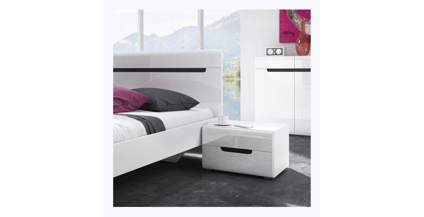 Chambre à coucher LUCIA : Armoire 4 portes + Lit 160x200 + 2 Chevets. Couleur blanc, style design