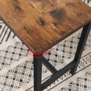 Lot de 2 bancs style industriel collection TAMPA structure en métal et assise en bois.