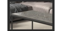 Table basse rectangulaire MADERE en bois massif et finition grise - 120x60. Meuble style industriel