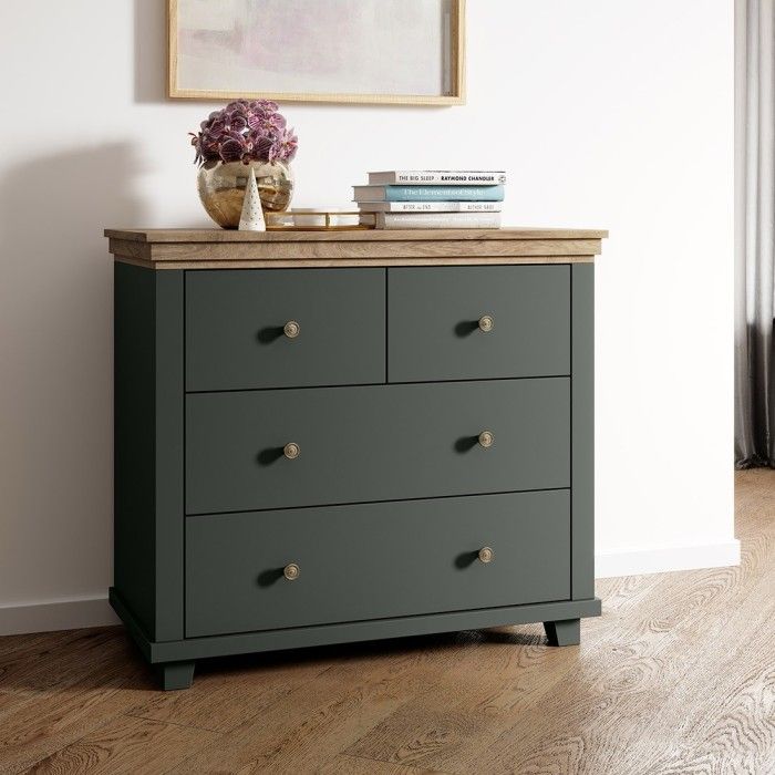 Commode design 4 tiroirs. Coloris vert kaki et chêne. Collection ASSIA