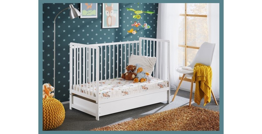 Lit bébé évolutif avec tiroir et matelas collection LUTIN réglable en hauteur. Coloris blanc mat.