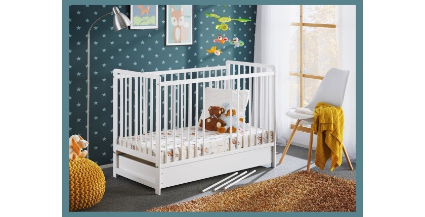 Lit bébé évolutif avec tiroir et matelas collection LUTIN réglable en hauteur. Coloris blanc mat.