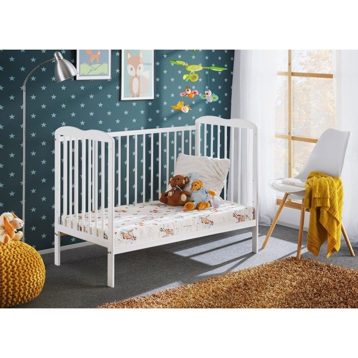 Lit et matelas bébé évolutif collection NOE réglable en hauteur. Coloris blanc mat.