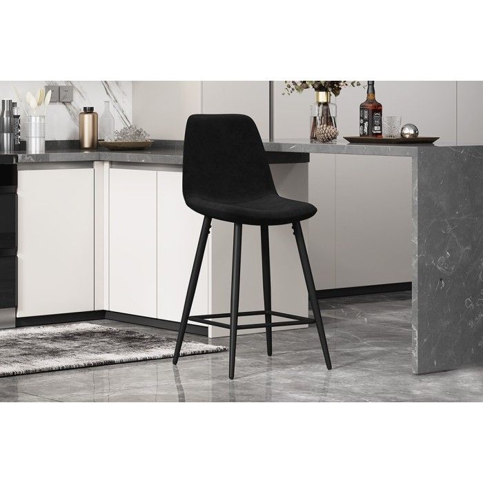 Chaise de comptoir en velours BOYLD, coloris noir