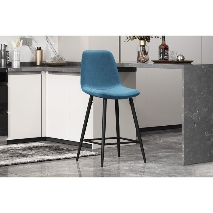 Chaise de comptoir en velours BOYLD, coloris bleu clair