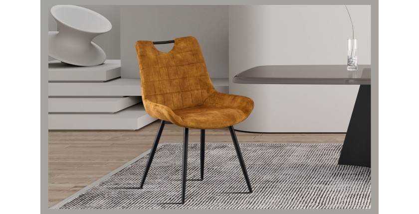 Chaise 'NINO' Velours Or, dimension H84 x L56 x P62.5, idéal pour votre cuisine ou salle à manger