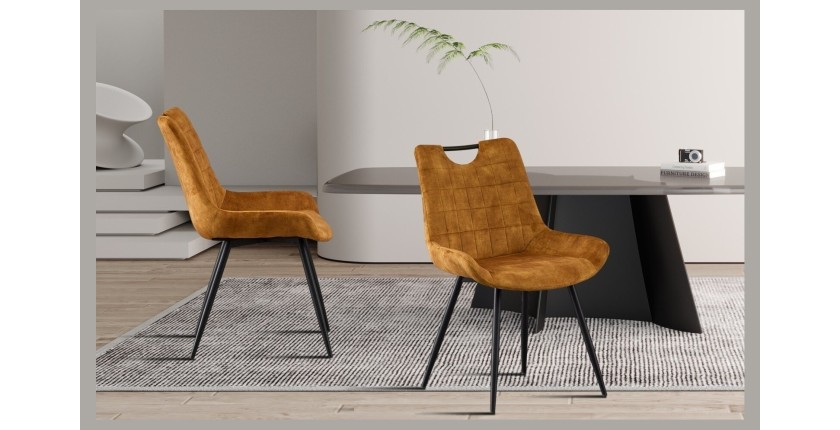 Chaise 'NINO' Velours Or, dimension H84 x L56 x P62.5, idéal pour votre cuisine ou salle à manger