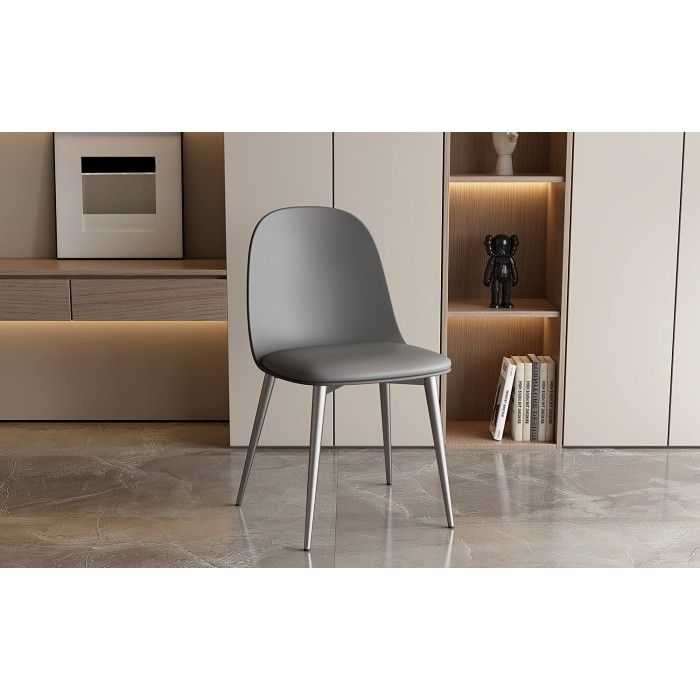 Chaise 'JASMON' coussin PU Gris, dimension H81 x L51 x P44, idéal pour votre cuisine ou salle à manger