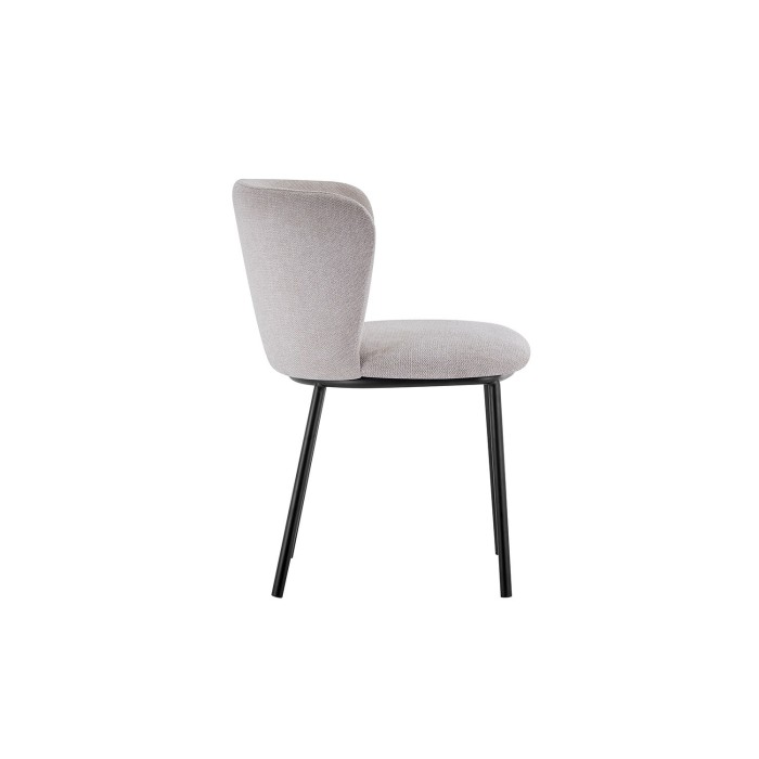 Chaise 'ARTHUS' Tissu Beige, dimension H76 x L52 x P54, idéal pour votre cuisine ou salle à manger