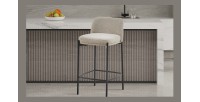 Chaise de comptoir ELISE couleur sable, dimensions H91 x L44 x P42, idéal pour un comptoir moderne