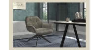 Chaise pivotante LAS en velours vert pour un salon design.