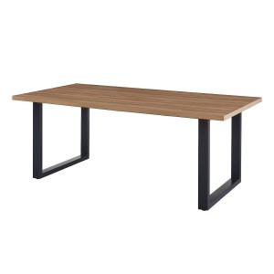 Table à manger EDWAR longueur 200cm en décor chêne vieilli, idéal pour une salle à manger conviviale
