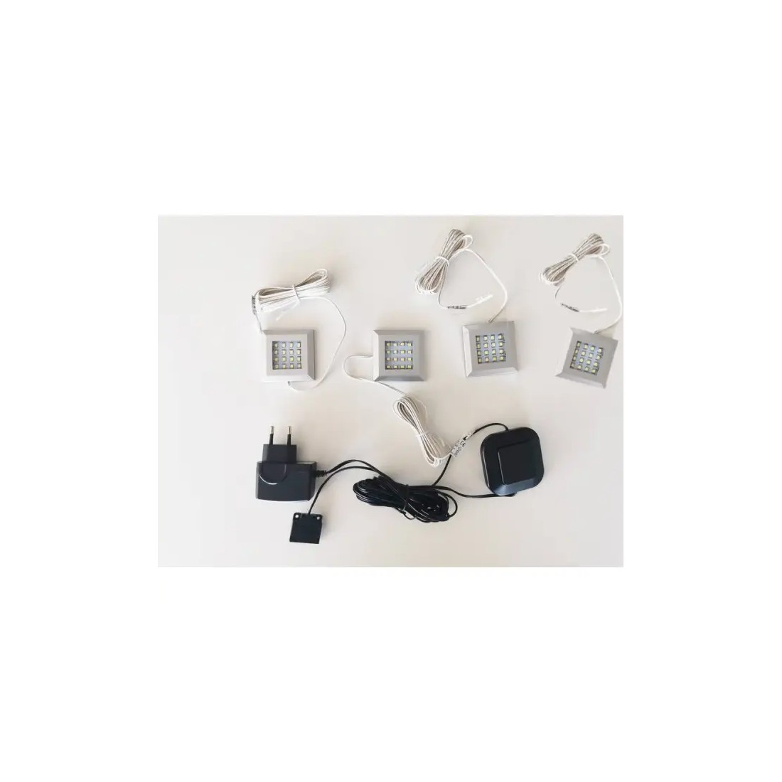 Éclairage LED blanc x4 - 2400AO04