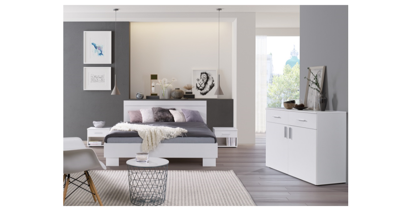 Chambre à coucher complète COMOS. Lit 160X200 avec sommier, garde robe 200cm, chevets, commode.