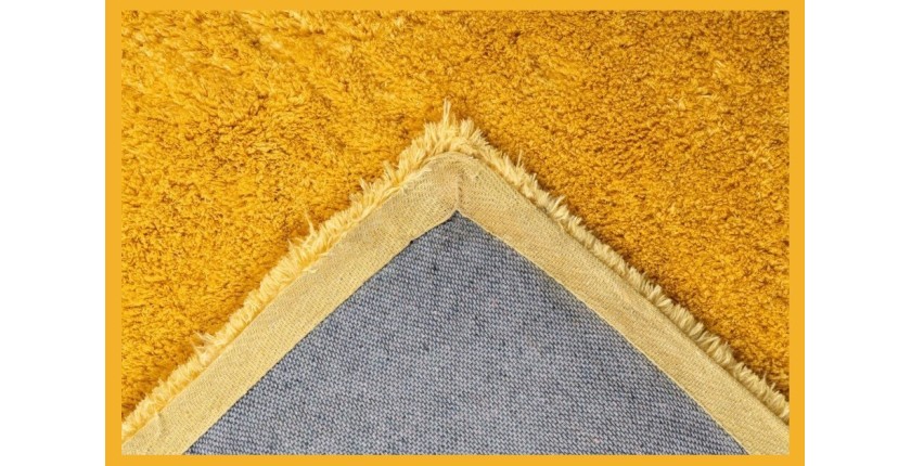 Tapis 150x80cm, design C005D coloris jaune - Confort et élégance pour votre intérieur