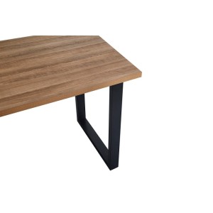 Table à manger EDWAR longueur 160cm en décor chêne vieilli, idéal pour une salle à manger conviviale