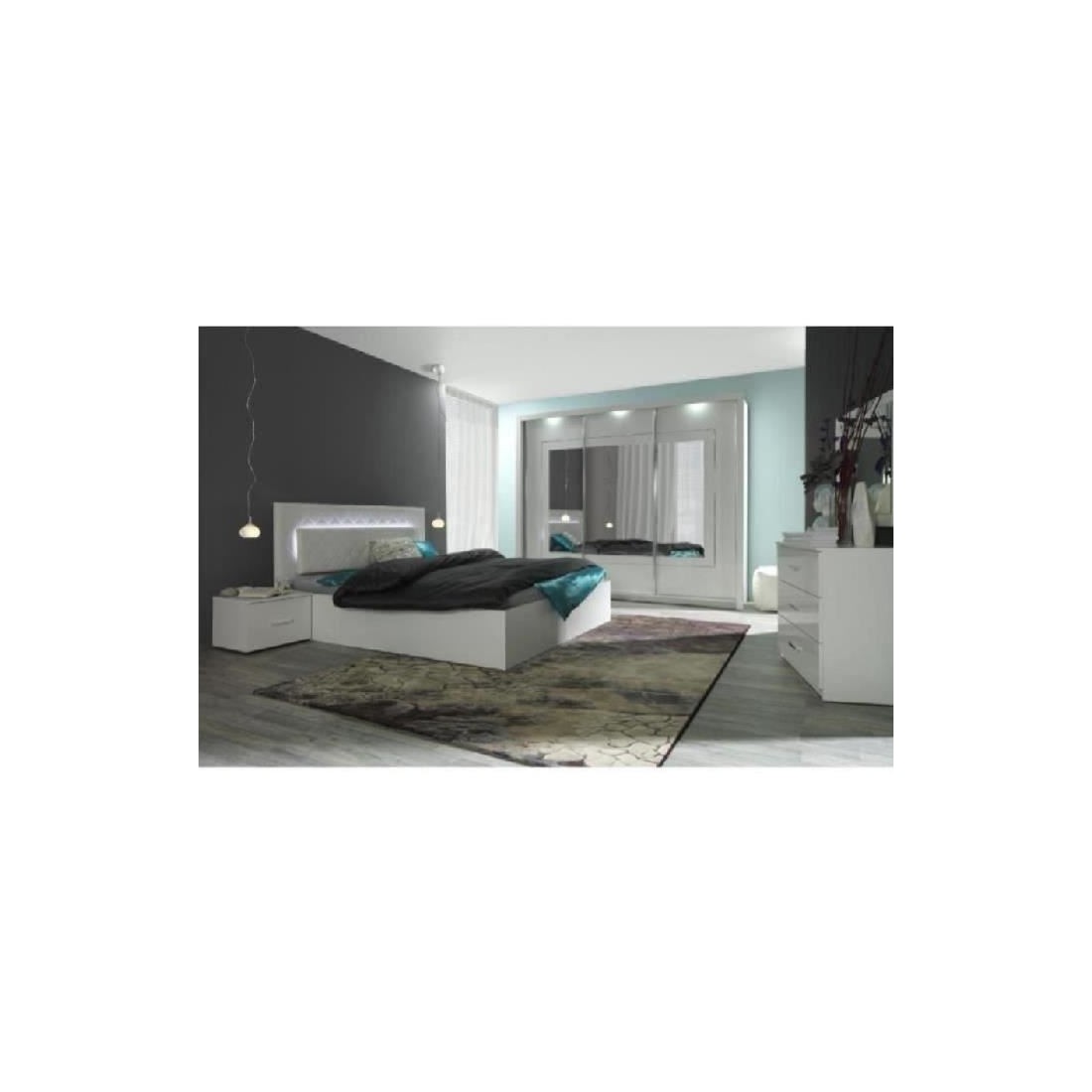 Chambre à coucher complète PANAREA + LED. Lit + garde robe + chevets + commode. Coloris blanc, finition chrome.