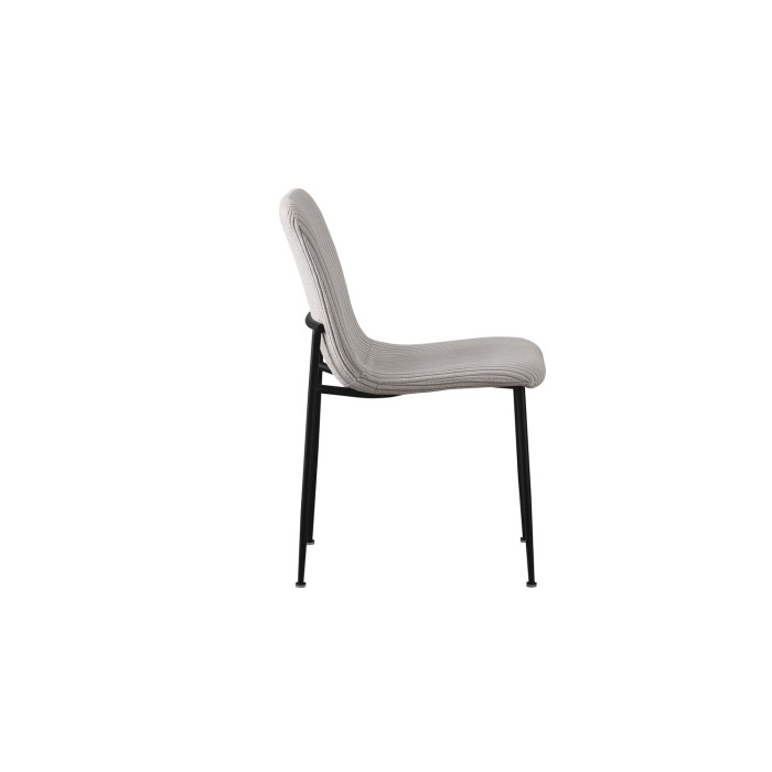 Stoel voor de eetkamer CORDUROY – Ribfluweel lichtgrijs – Zwarte metalen poten – Designstijl