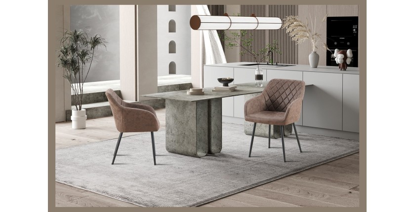 Chaise de salle à manger MARCO – Design industriel – Accoudoirs – Revêtement polyester coloris marron brun – Pieds en métal noir