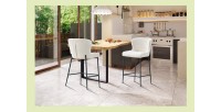 Chaise de comptoir LISE – Tissu bouclé coloris blanc écru – Pieds en métal noir – Style design/industriel