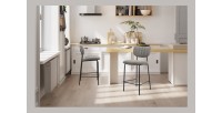 Counterstoel VENTURA – Donkergrijze stof – Zwarte metalen poten – Hoogte 97 cm – Design/industriele stijl