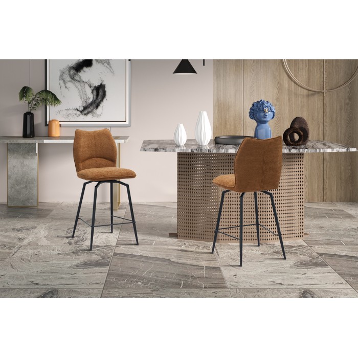 Sedia da banco girevole CROFT – Tessuto marrone ruggine – Gambe in metallo nero – Altezza 103 cm – Stile design/industriale