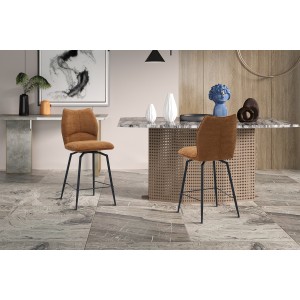 Draaibare toonbankstoel CROFT - Roestbruine stof - Zwarte metalen poten - Hoogte 103 cm - Design/industriële stijl