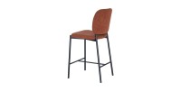 Chaise de comptoir RITA – Tissu marron rouille – Pieds en métal noir – Hauteur 99 cm – Style design/industriel