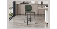 Counterstoel RITA – Groene stof – Zwarte metalen poten – Hoogte 99 cm – Design/industriële stijl