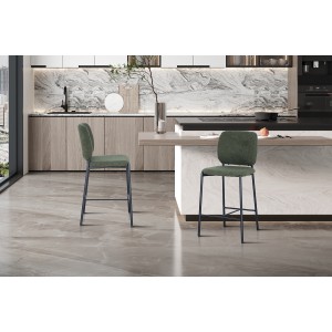 Counterstoel RITA – Groene stof – Zwarte metalen poten – Hoogte 99 cm – Design/industriële stijl