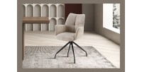 Silla giratoria para comedor TRINITY – Tela color arena – Con brazos – Patas de metal negro – Estilo diseño/industrial