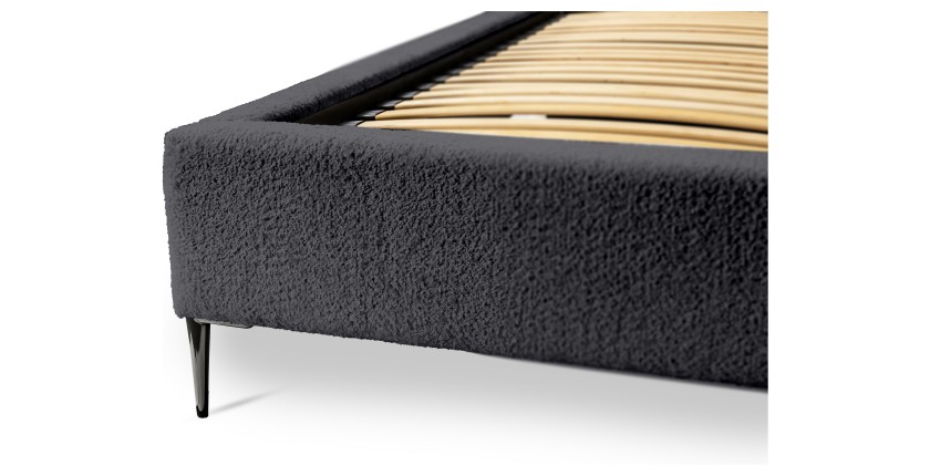 Bed MILLIO – Zwart – 160x200 cm – Gebobbeld chenille stof – Inclusief lattenbodem – 5-sterren hotelcomfort