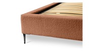 Lit MILLIO – Terracotta – 180x200 cm – Tissu chenille bouclé – Sommier inclus – Confort hôtel 5 étoiles