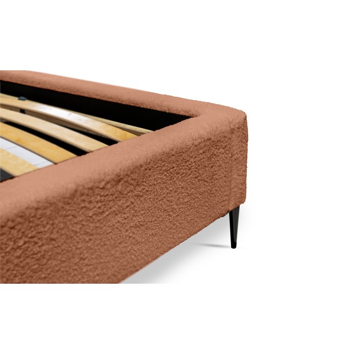 Bett MILLIO – Terrakotta – 180x200 cm – Bouclé-Chenille-Stoff – Lattenrost inklusive – 5-Sterne-Hotelkomfort
