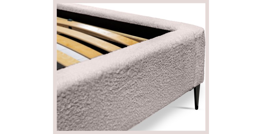 Lit MILLIO – Taupe – 140x200 cm – Tissu chenille bouclé – Sommier inclus – Confort hôtel 5 étoiles
