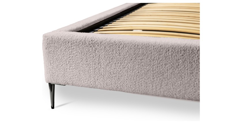 Lit MILLIO – Taupe – 140x200 cm – Tissu chenille bouclé – Sommier inclus – Confort hôtel 5 étoiles