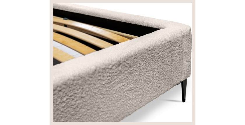 Lit MILLIO – Crème – 180x200 cm – Tissu chenille bouclé – Sommier inclus – Confort hôtel 5 étoiles