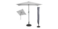 L’indispensable été : Parasol inclinable coloris gris clair + housse anti-UV + pieds en ciment 25Kg