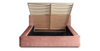 Lit coffre DENALI – Corail – 180x200 cm – Tissu velours doux – Sommier relevable – Rangement intégré 