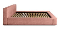 Lit coffre DENALI – Corail – 160x200 cm – Tissu velours doux – Sommier relevable – Rangement intégré 
