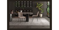 Lot de 4 chaises MIREA – Brun – Pieds métal – Design intemporel – Revêtement PU facile à entretenir 