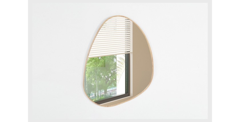 Espejo asimétrico NARA – 60x80 cm – Acabado en roble envejecido – MDF con decoración de madera – Diseño orgánico